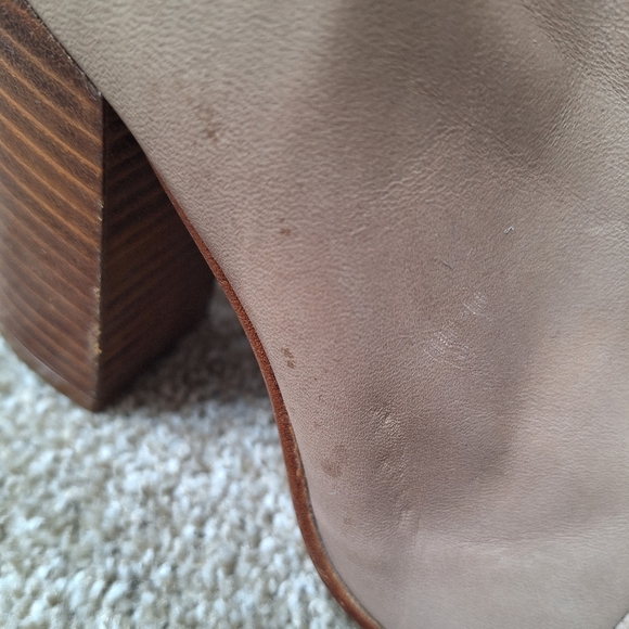 Zara Womens Tan Leather Pointed Toe Block Heel Side Zip Bootie Womens Size 6.5 - Picture 9 of 9